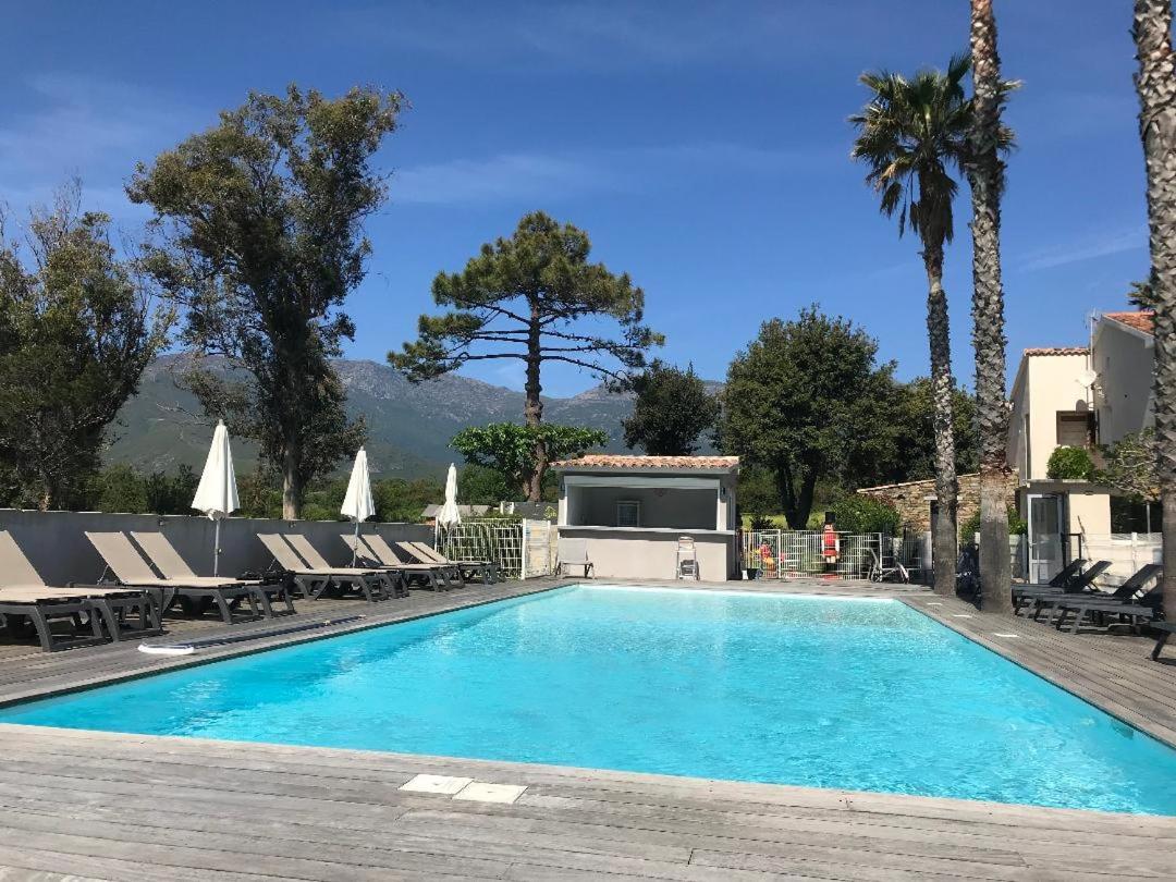 Hotel Restaurant Les Chasseurs Marine de Pietracorbara Bagian luar foto